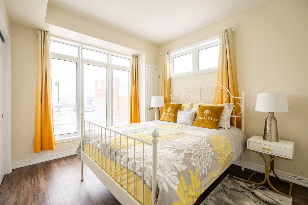 Photo of Bedroom in Beamsville
