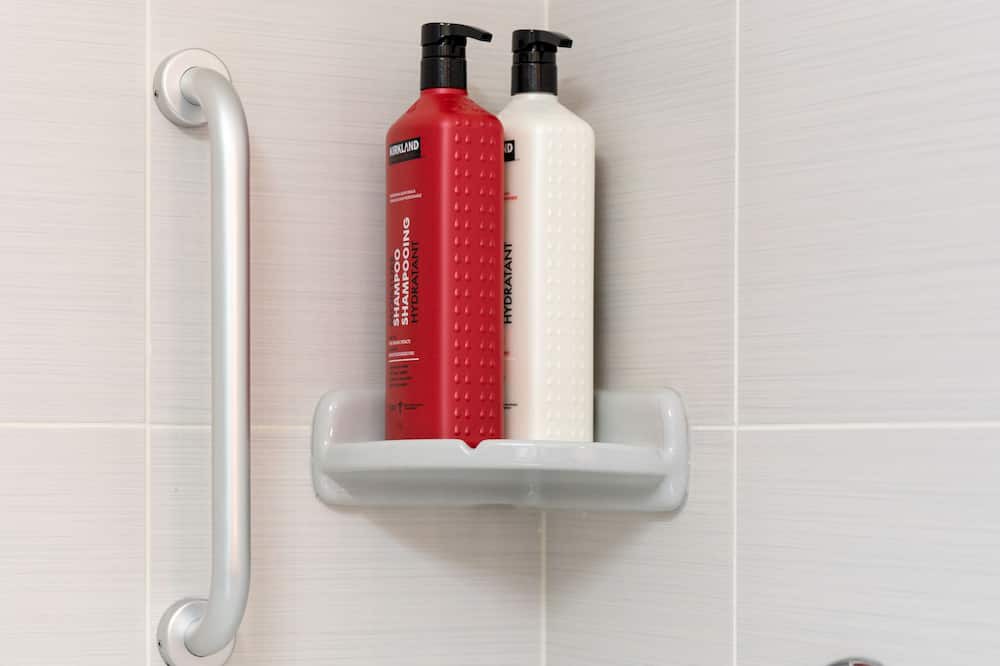 Photo of Bathroom in Delta