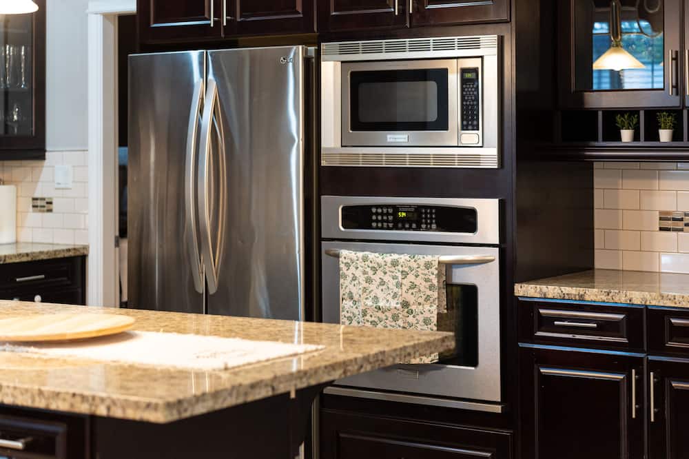 Photo of Kitchen in Delta