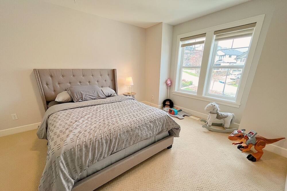 Photo of Bedroom in Bear Mountain Resort