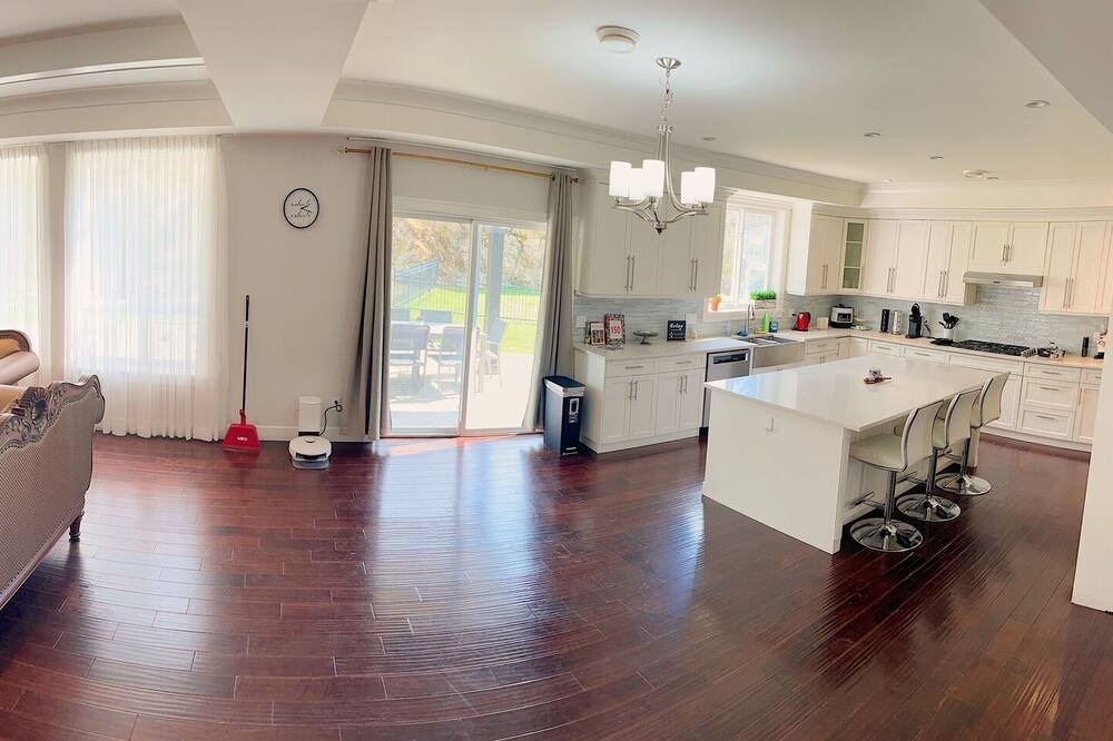 Photo of Livingroom in Bear Mountain Resort