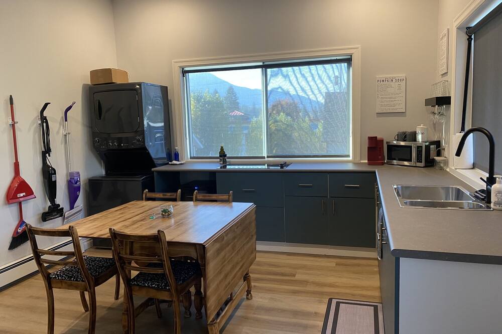 Photo of Kitchen in Fruitvale
