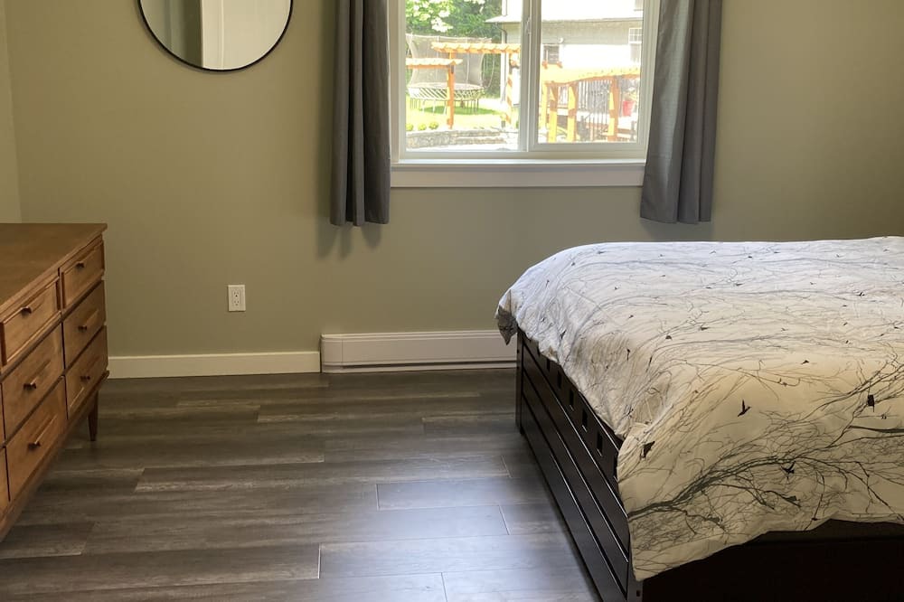 Photo of Bedroom in Shawnigan Lake
