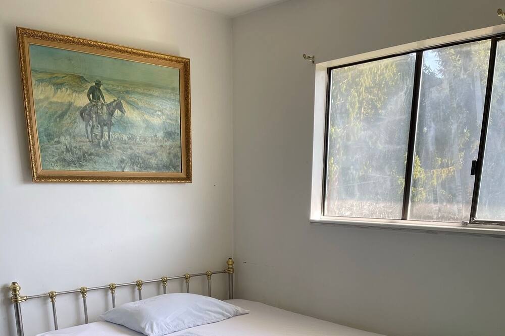 Photo of Bedroom in Gibsons