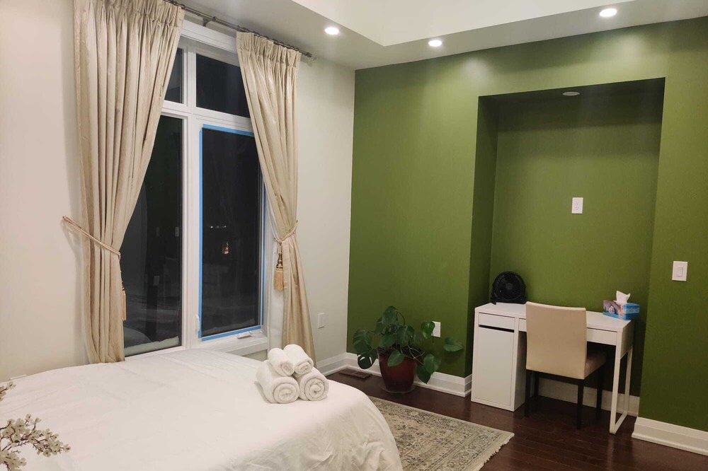Photo of Bedroom in Pickering