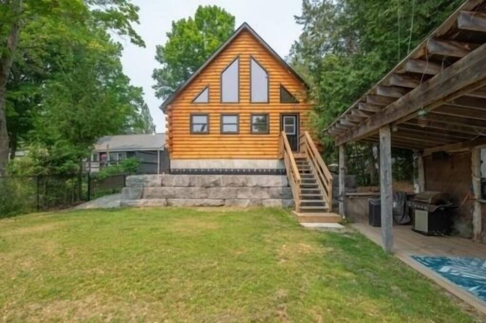 Photo of Outdoor in Burnt River