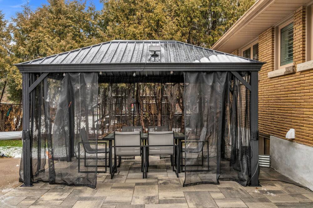 Photo of Outdoor in Hamilton