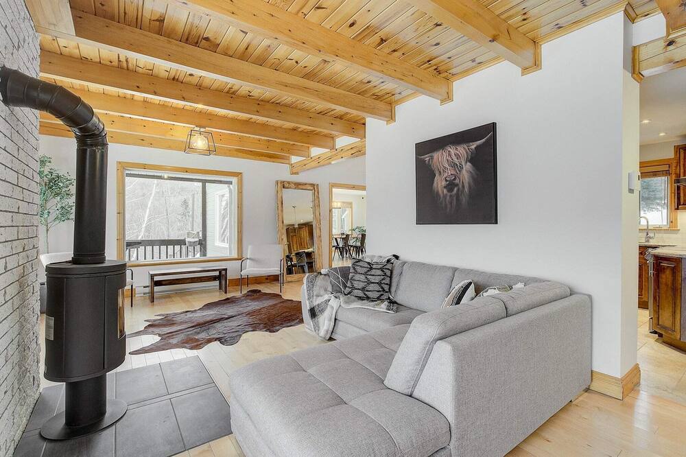 Photo of Livingroom in Baie-St-Paul