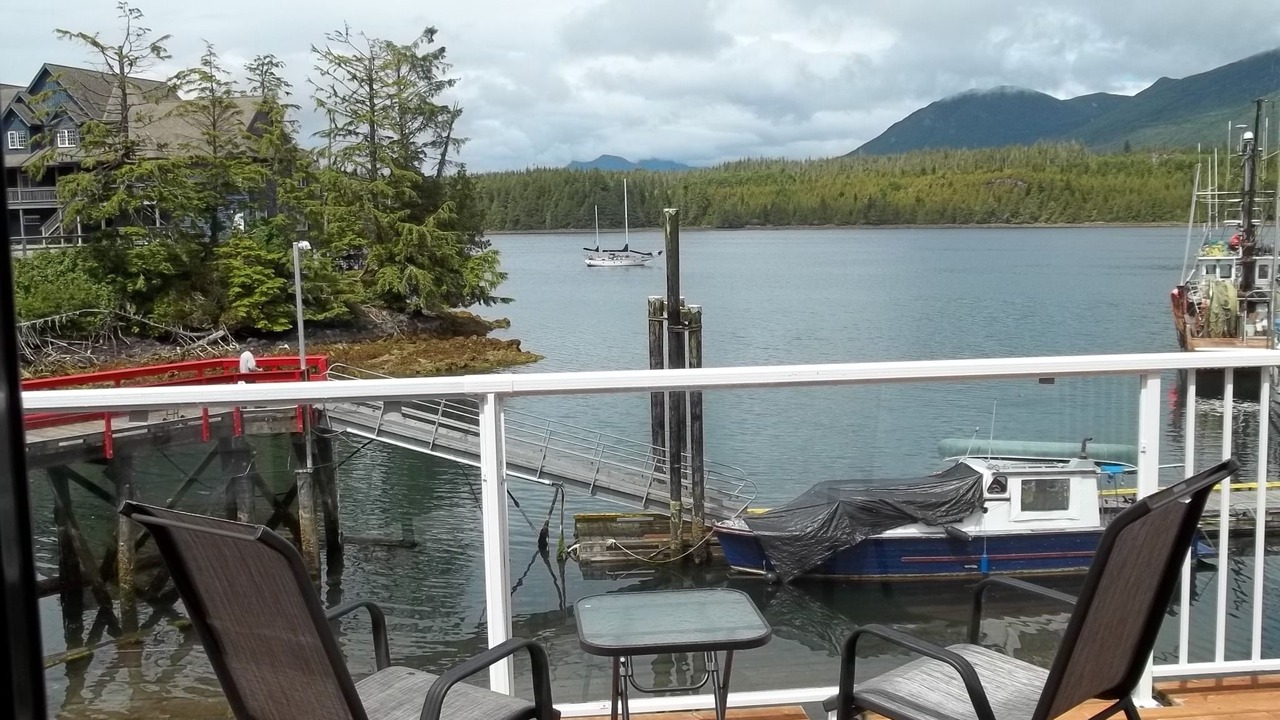 Photo of Patio Balcony in Ucluelet