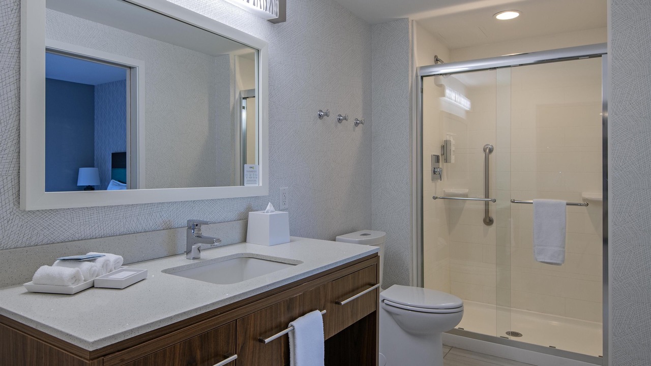 Photo of Bathroom in Jasper Place
