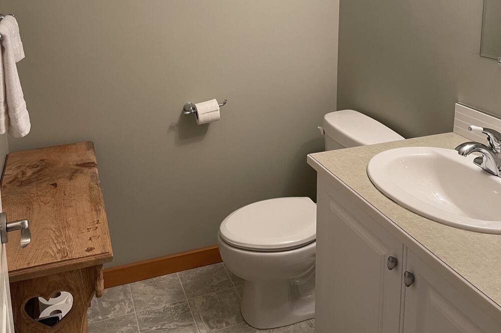Photo of Bathroom in Apex Mountain
