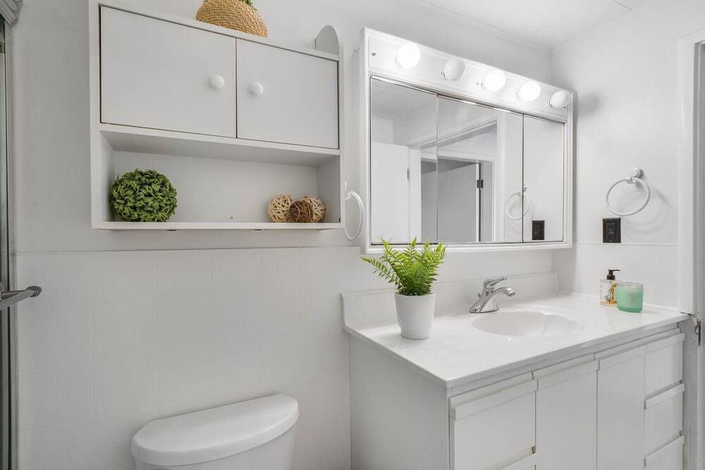 Photo of Bathroom in White Rock