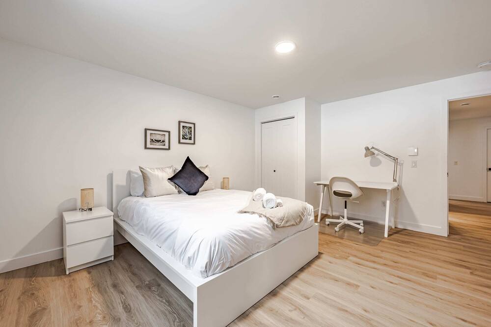 Photo of Bedroom in Argenteuil Regional County Municipality