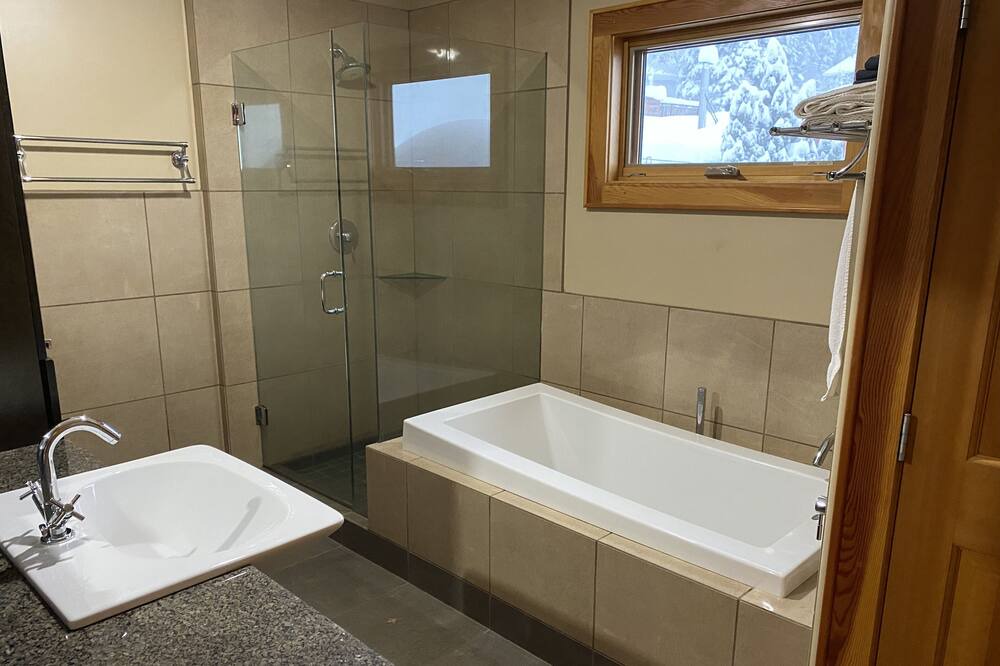 Photo of Bathroom in Rossland