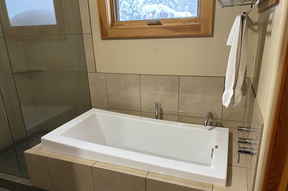Photo of Bathroom in Rossland