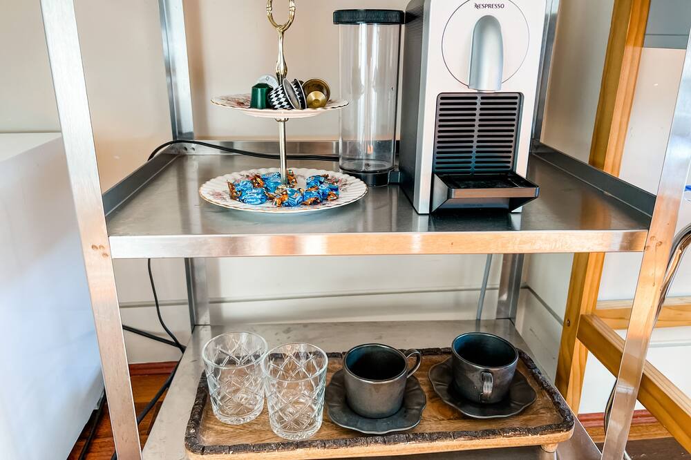 Photo of Kitchen in West Vancouver