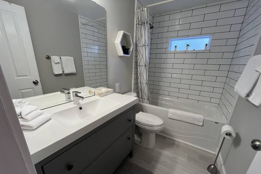 Photo of Bathroom in West Fernie
