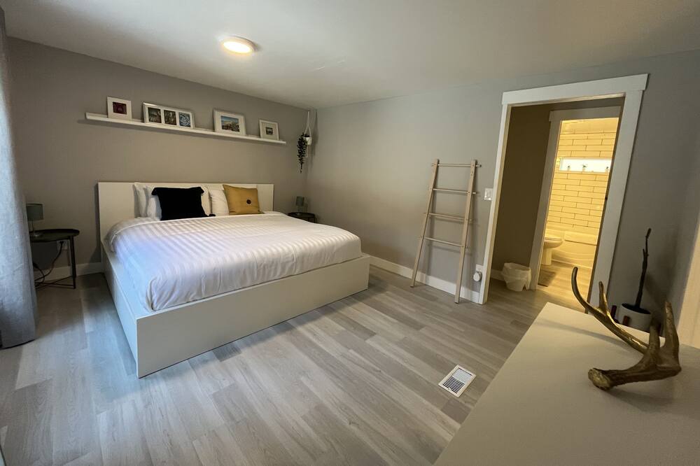 Photo of Bedroom in West Fernie