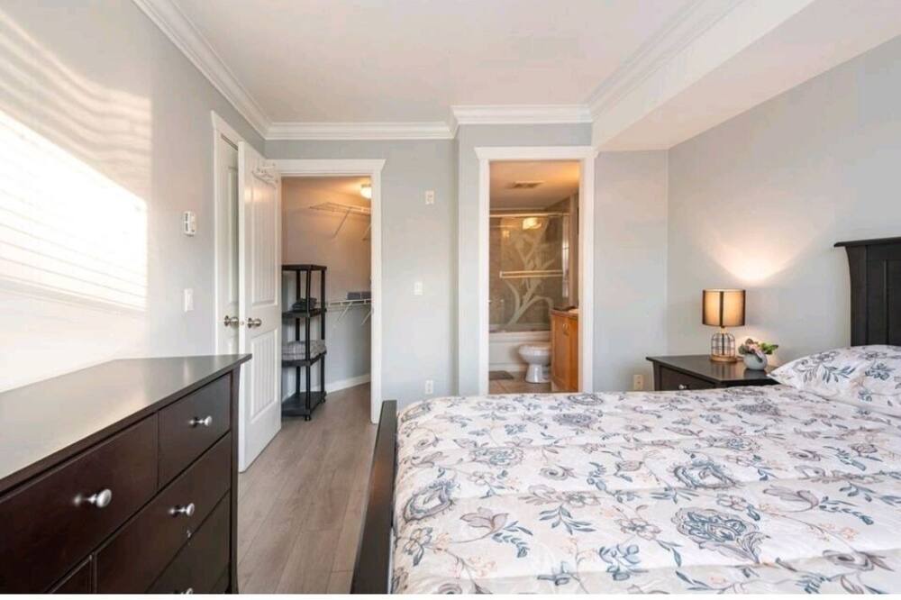 Photo of Bedroom in Surrey Newton