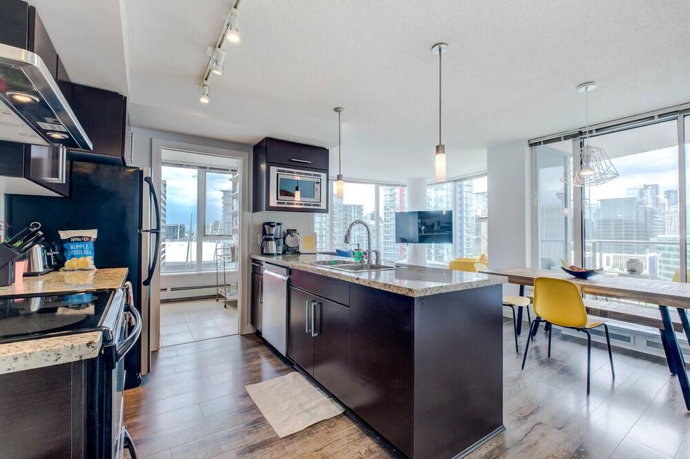 Photo of Kitchen in Crosstown
