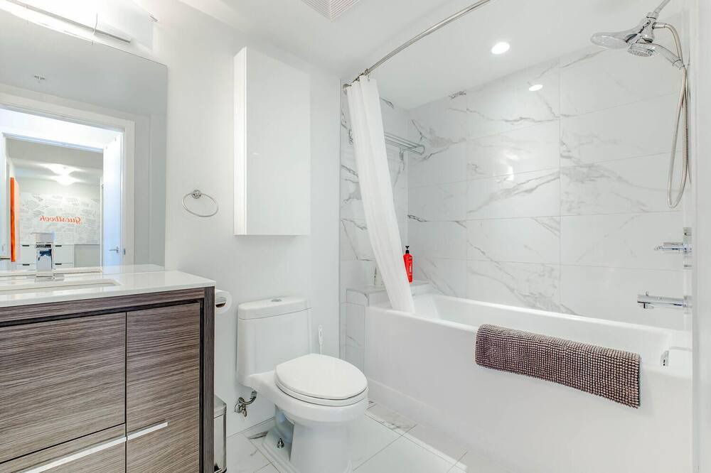Photo of Bathroom in Crosstown