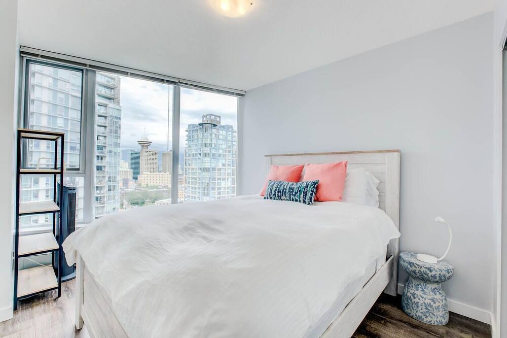 Photo of Bedroom in Crosstown