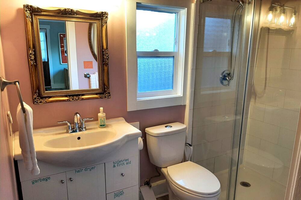 Photo of Bathroom in Regional District of Nanaimo