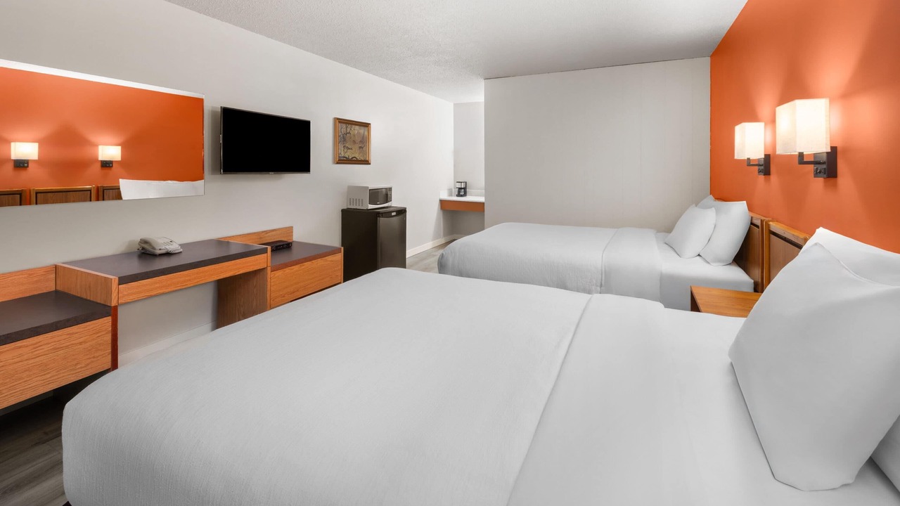 Photo of Bedroom in Edson