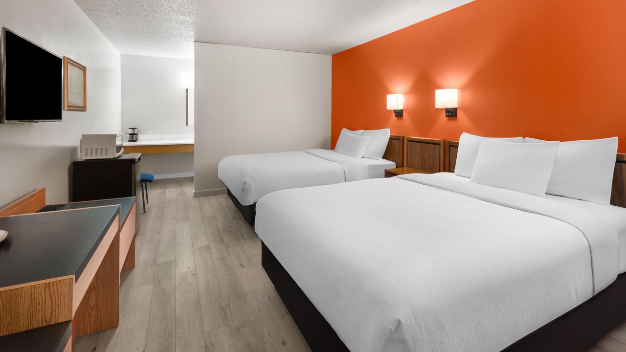 Photo of Bedroom in Edson