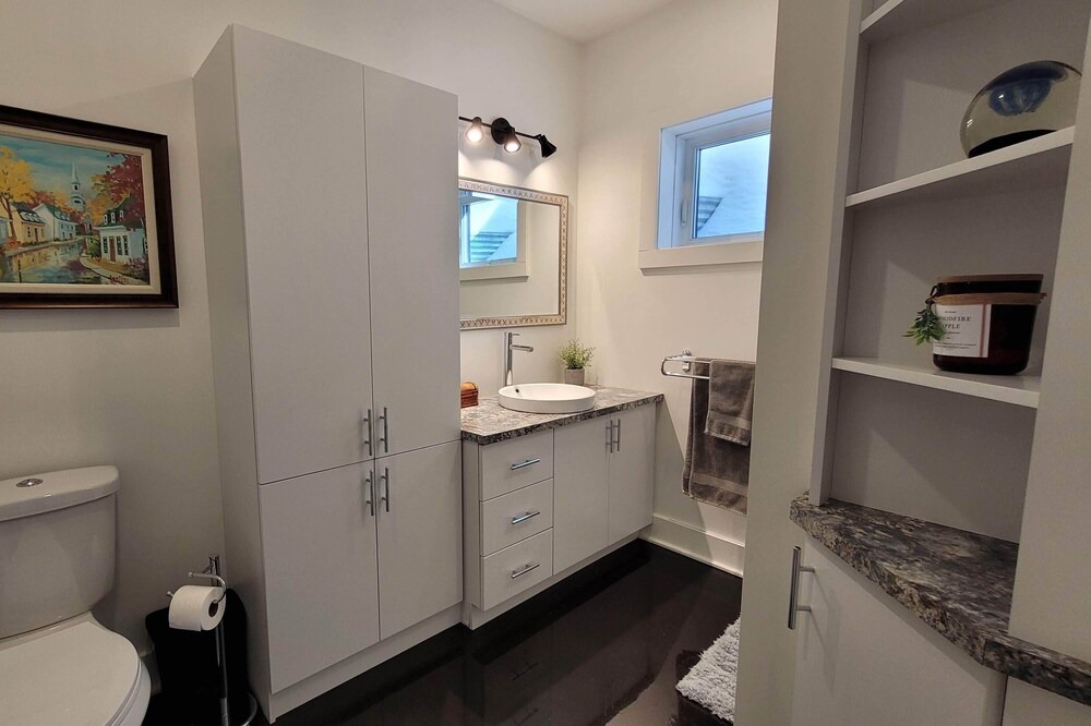Photo of Bathroom in Amherst