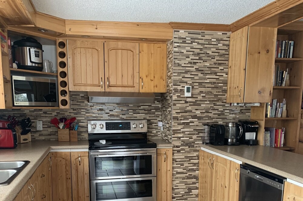 Photo of Kitchen in Val-des-Monts