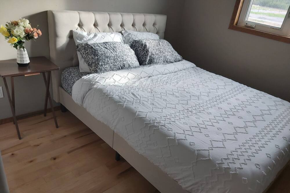 Photo of Bedroom in Whitehorse