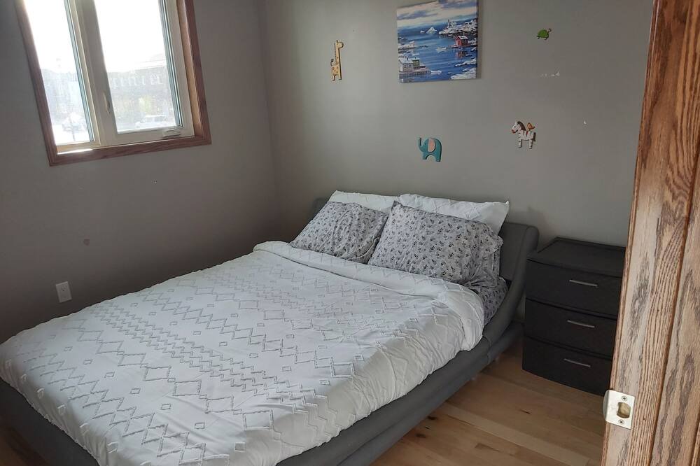 Photo of Bedroom in Whitehorse