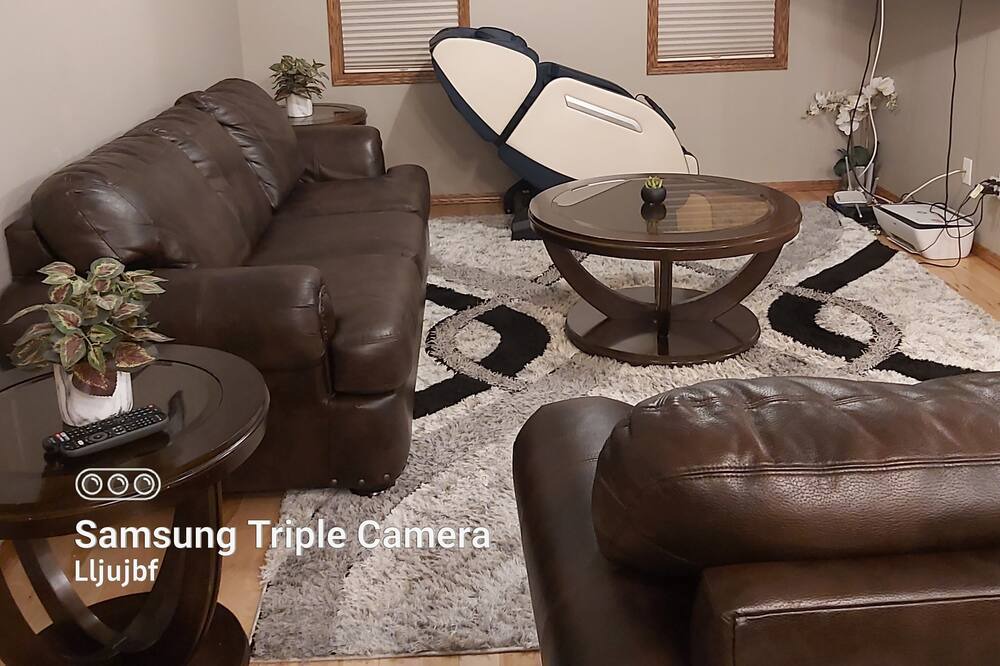 Photo of Livingroom in Whitehorse