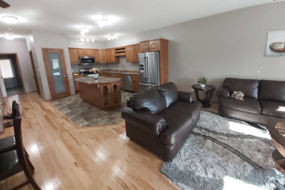 Photo of Livingroom in Whitehorse