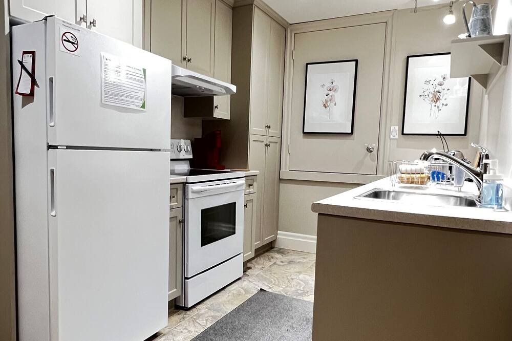 Photo of Kitchen in Guelph/Eramosa