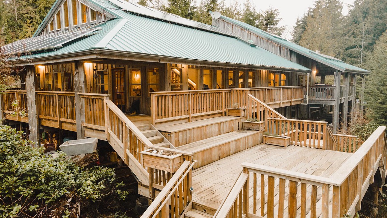 Photo of Outdoor in Alberni-Clayoquot