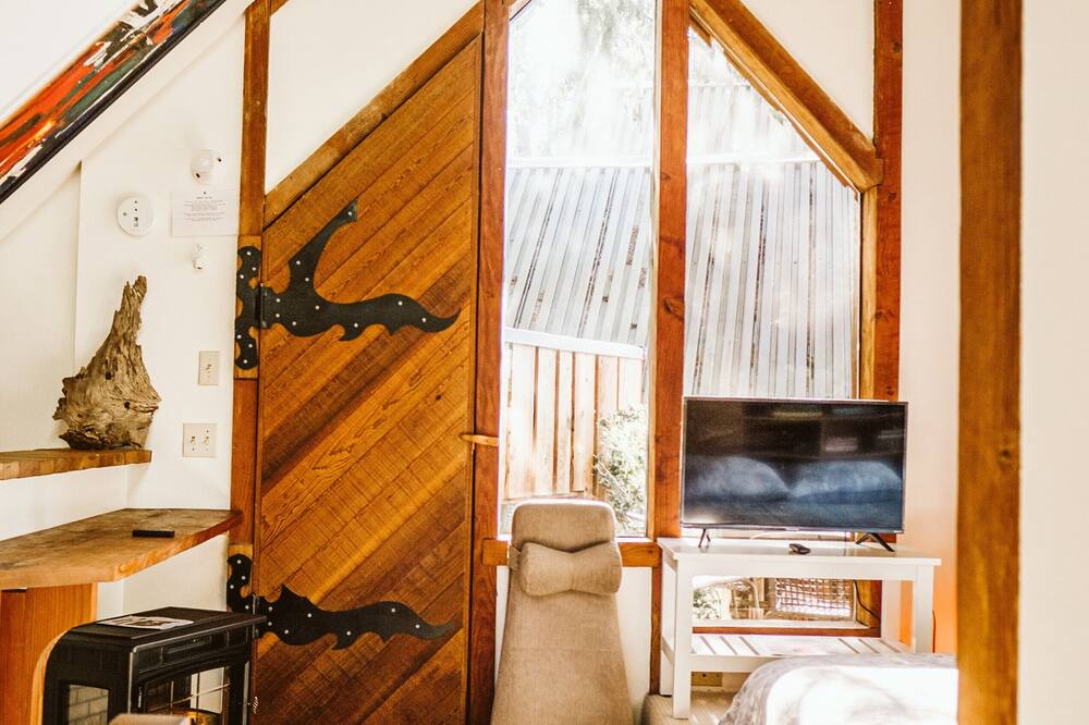 Photo of Bedroom in Galiano