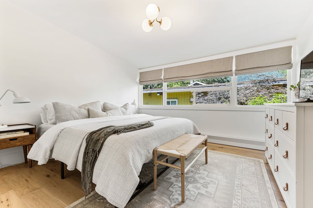 Photo of Bedroom in Cultus Lake