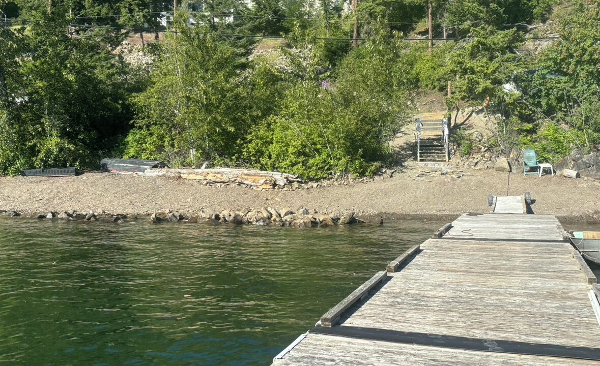 Photo of Others in Blind Bay
