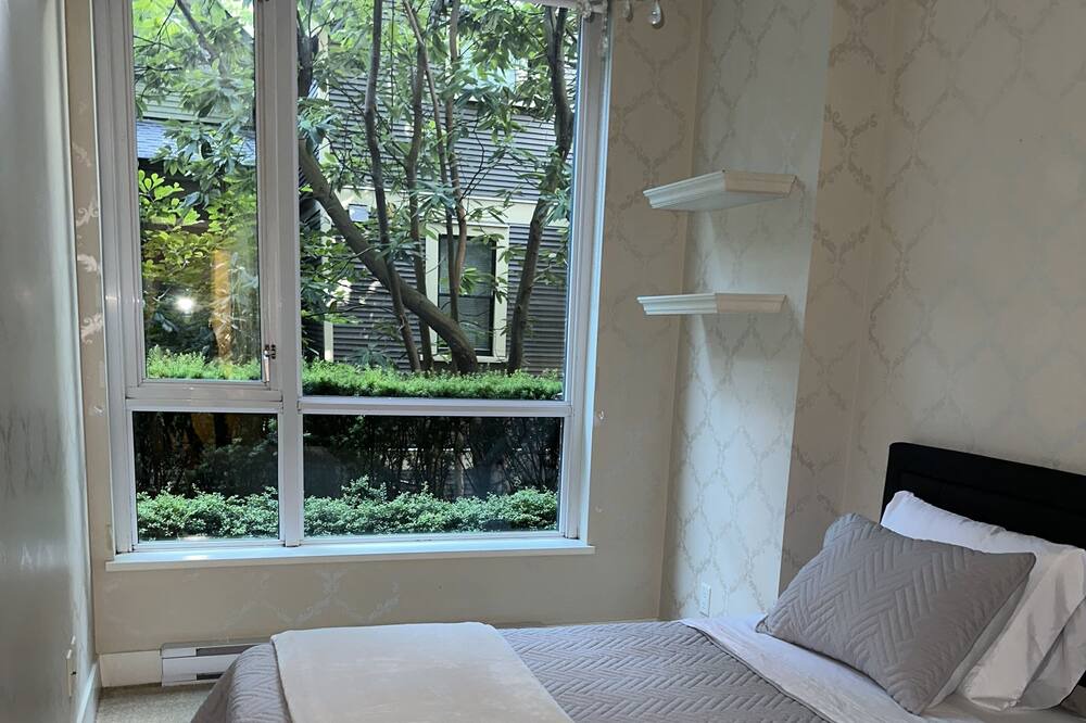 Photo of Bedroom in Yaletown