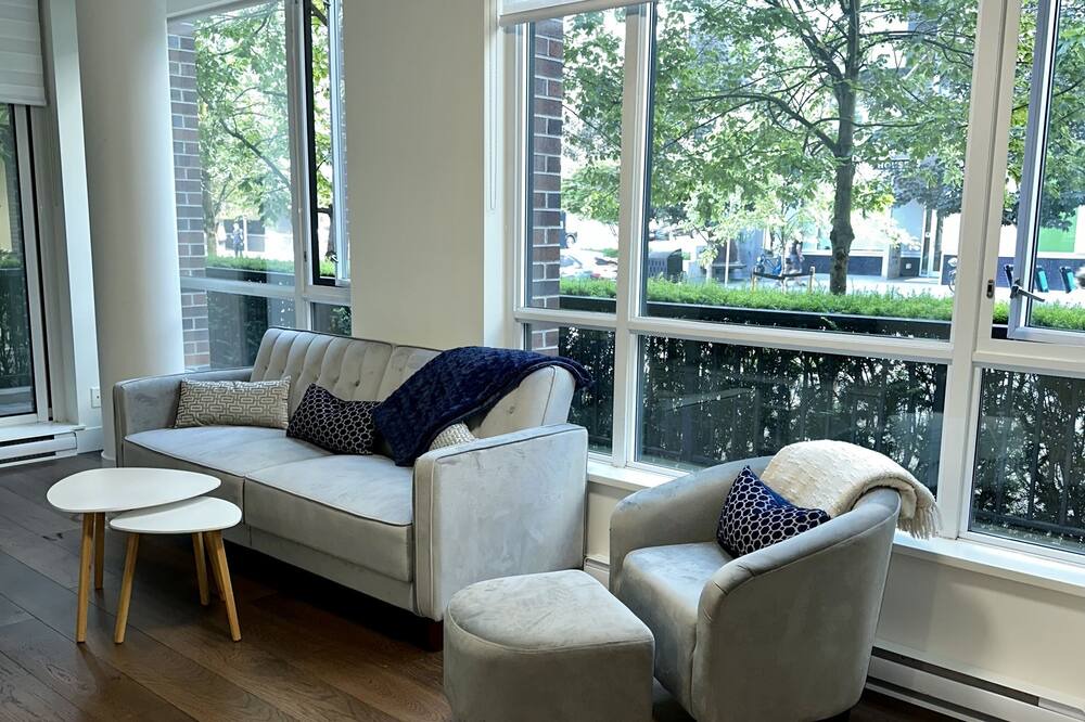 Photo of Livingroom in Yaletown