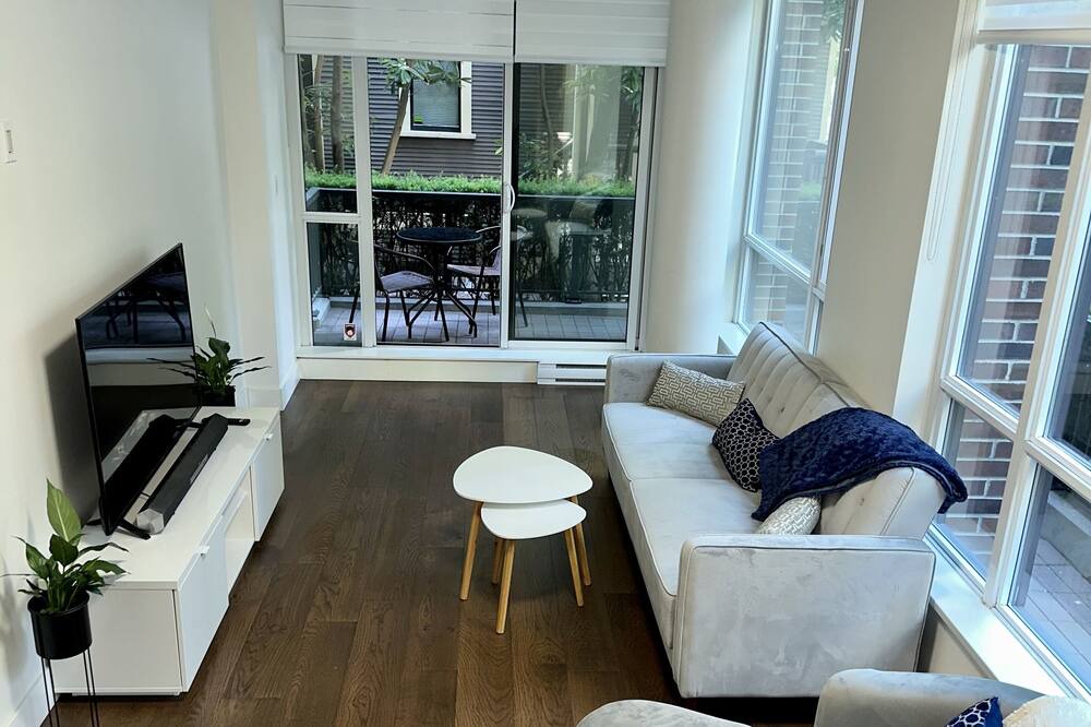 Photo of Livingroom in Yaletown