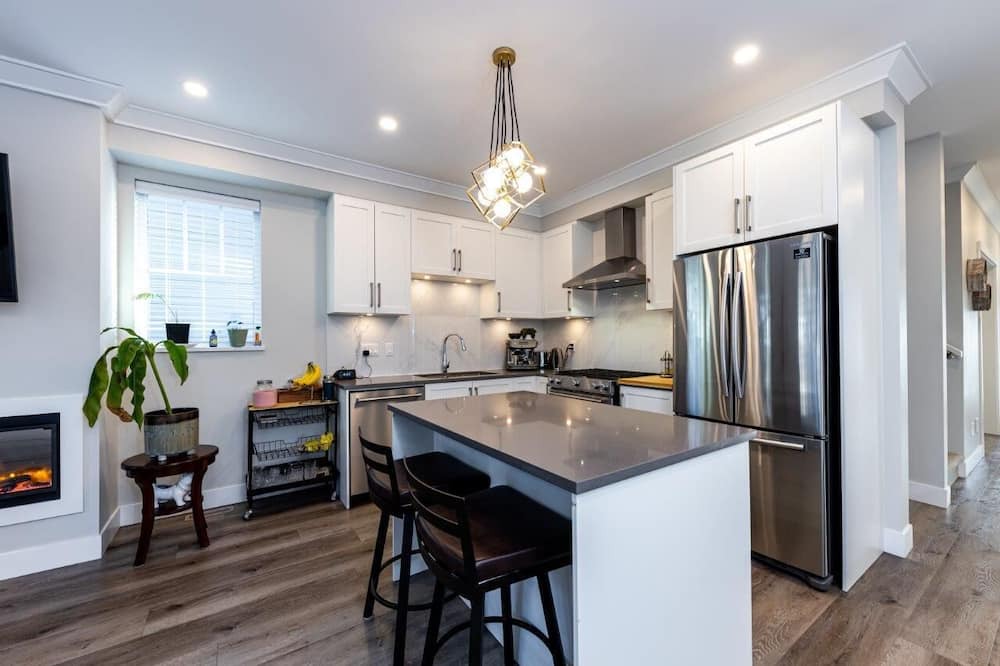 Photo of Kitchen in Crescent Beach