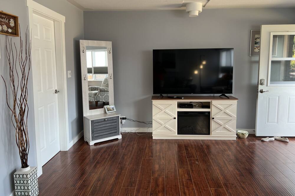 Photo of Livingroom in Campbell River