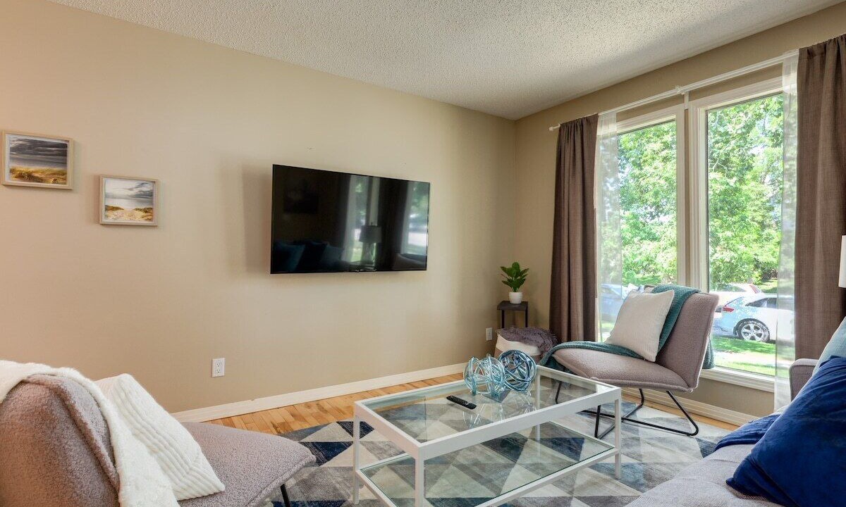 Photo of Others in Southeast Calgary
