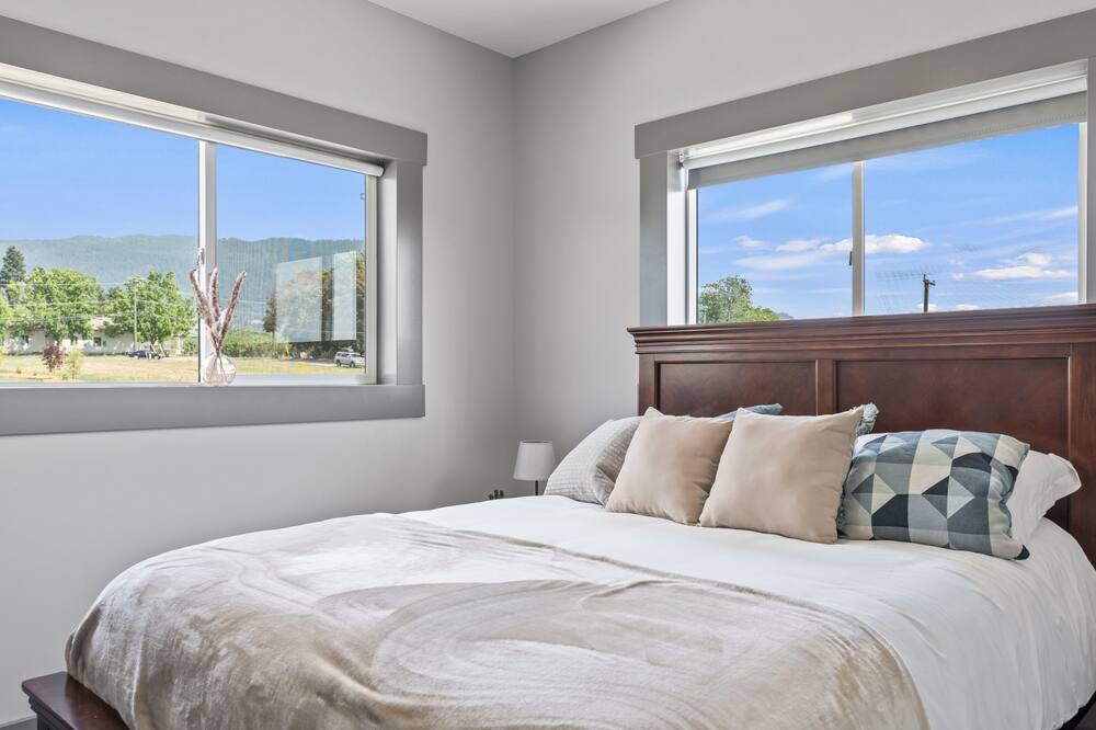 Photo of Bedroom in Vernon