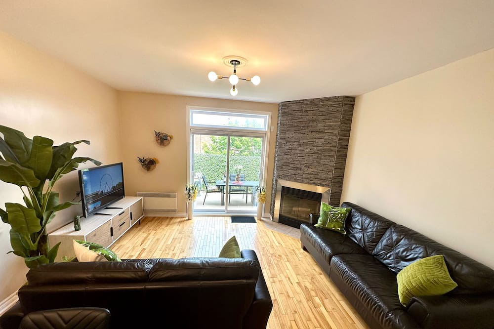 Photo of Livingroom in Saint-Laurent