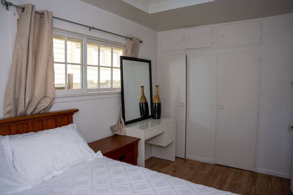 Photo of Bedroom in White Rock