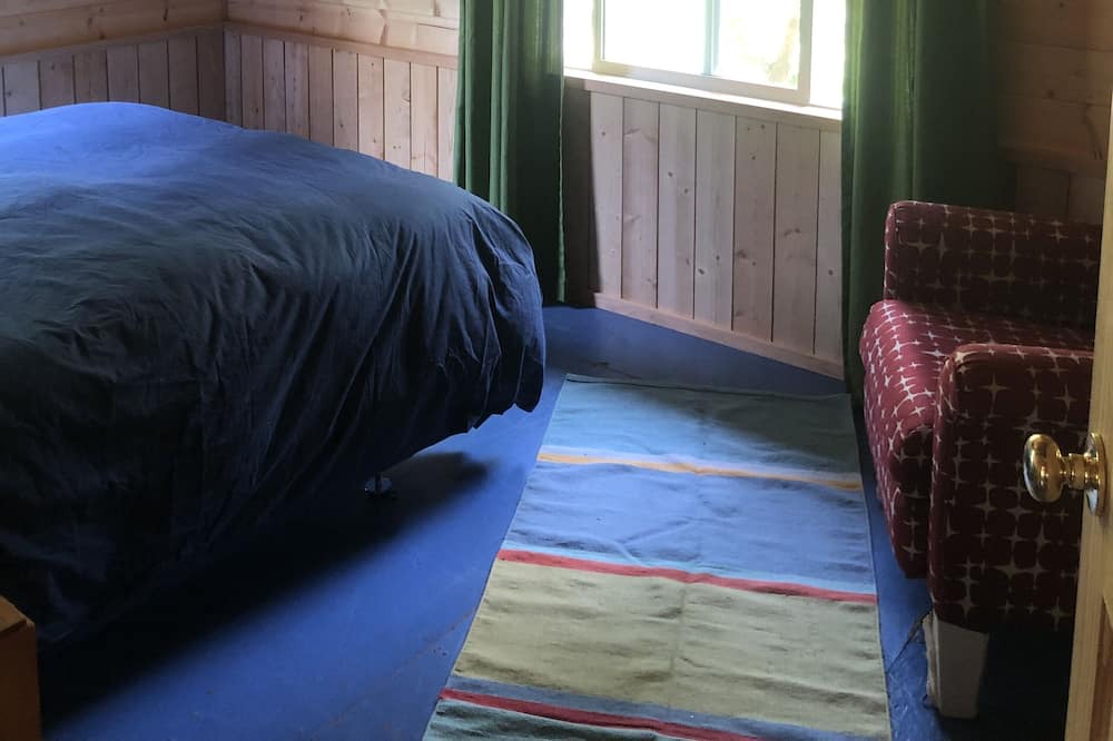 Photo of Bedroom in Hornby Island